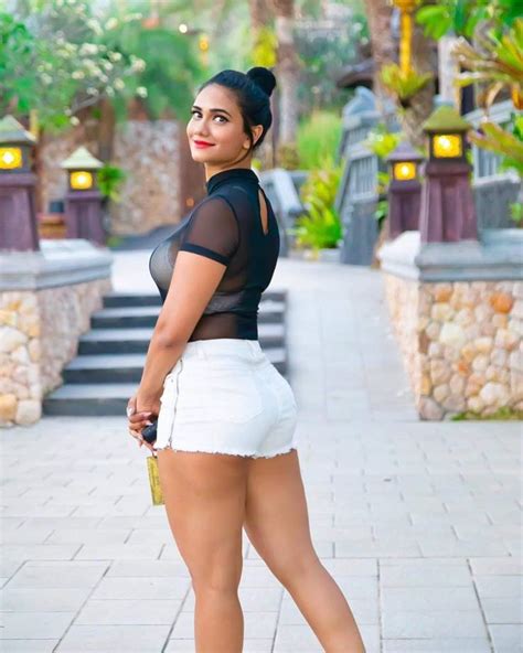 Thick Indian Girl Porn Videos